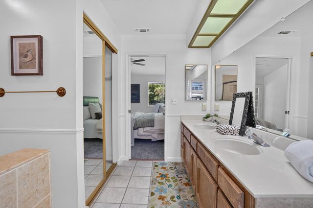 6512 Paseo Del Sol Way, Elk Grove, CA 95758