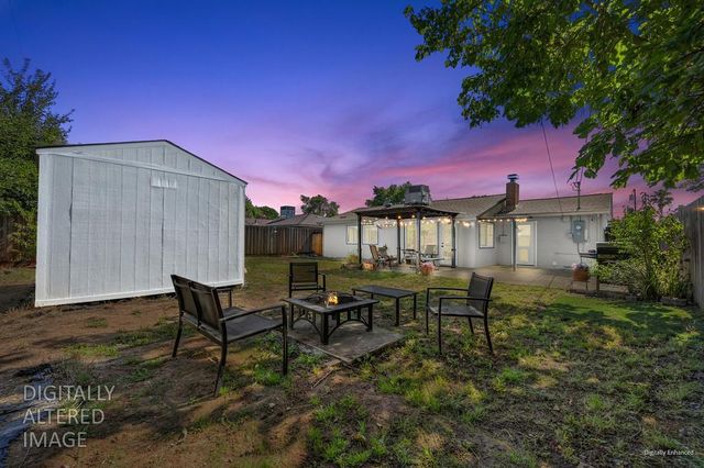 1313 Gladstone Dr, Sacramento, CA 95864