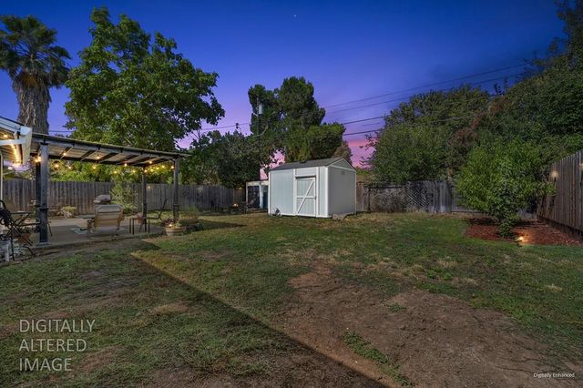 1313 Gladstone Dr, Sacramento, CA 95864