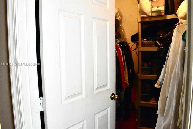 16319 SW 11th St, Pembroke Pines, FL 33027