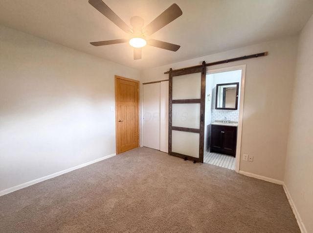 2221 Myrtle Avenue, Columbus, OH 43211
