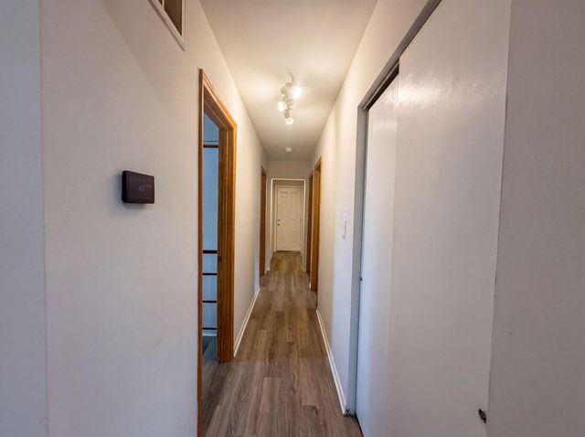 2221 Myrtle Avenue, Columbus, OH 43211
