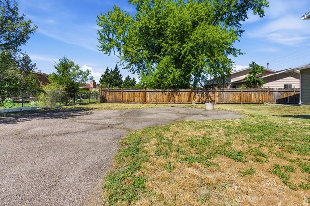 370 E 9400 S, Sandy, UT 84070