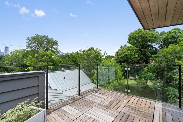 1175 San Bernard ST, Austin, TX 78702