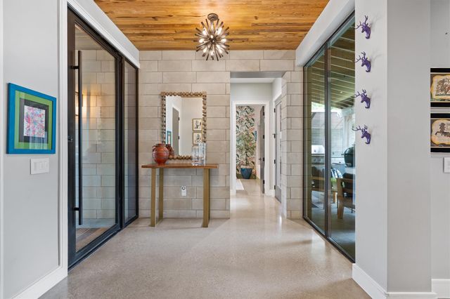 1175 San Bernard ST, Austin, TX 78702