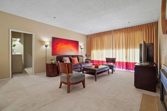 525 Almer Road 106, Burlingame, CA 94010