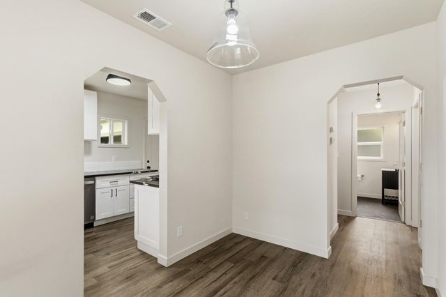 68 W Castle St, Stockton, CA 95204