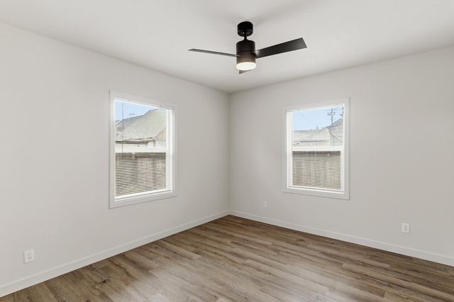 68 W Castle St, Stockton, CA 95204