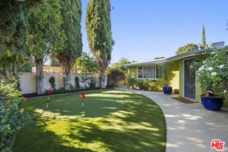 20307 Mobile Street, Winnetka, CA 91306