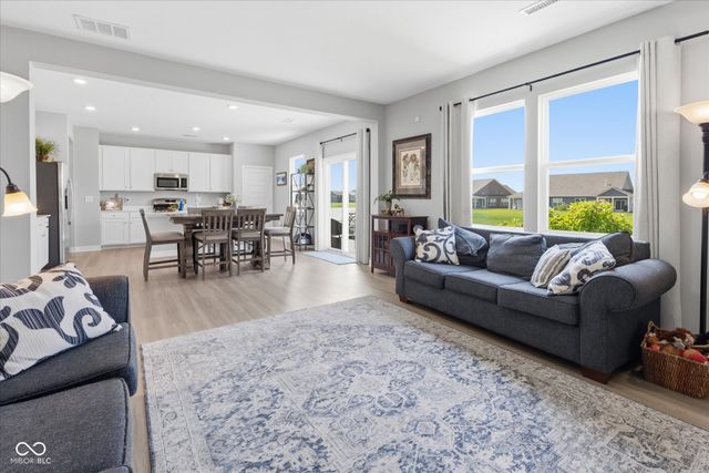 8711 Laurelton Place, Brownsburg, IN 46112