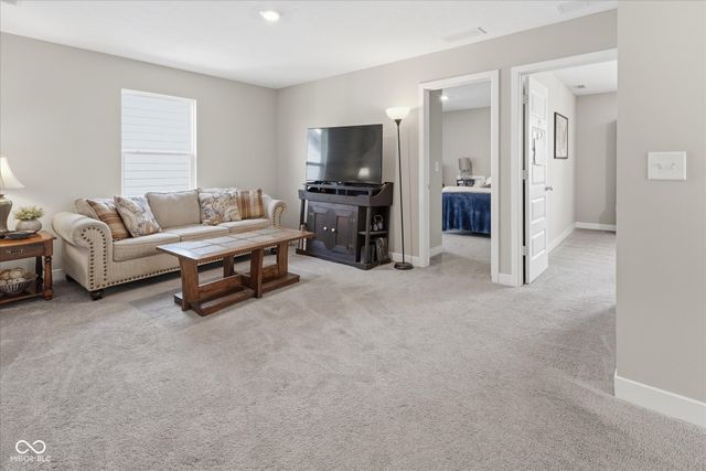 8711 Laurelton Place, Brownsburg, IN 46112