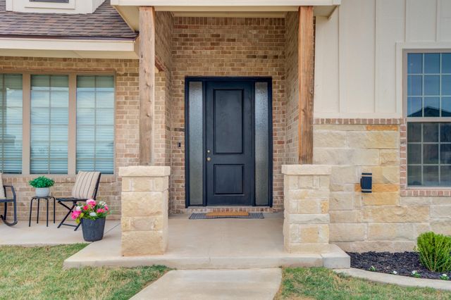 9612 Inverness Avenue, Lubbock, TX 79424