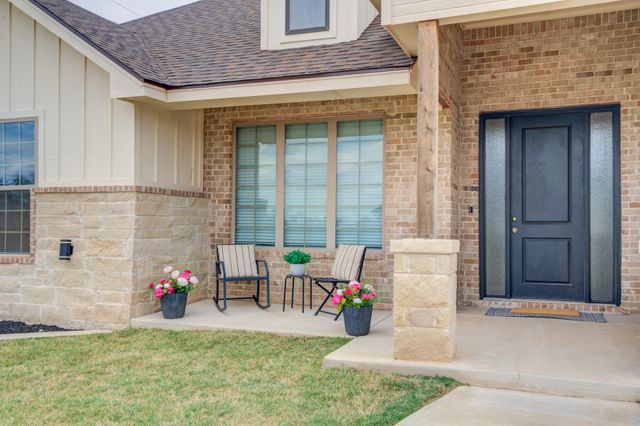 9612 Inverness Avenue, Lubbock, TX 79424
