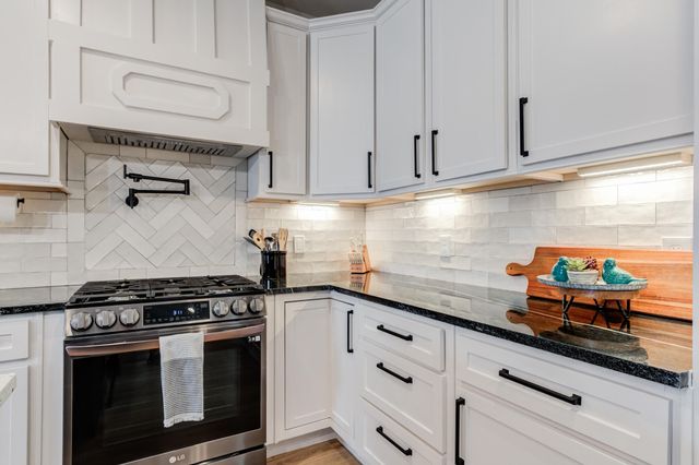 9612 Inverness Avenue, Lubbock, TX 79424