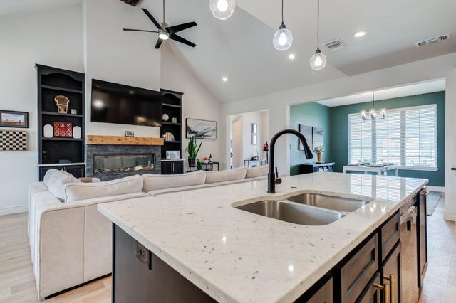 9612 Inverness Avenue, Lubbock, TX 79424