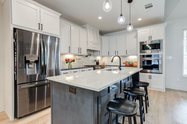 9612 Inverness Avenue, Lubbock, TX 79424