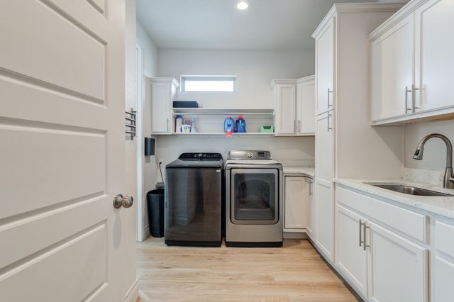 9612 Inverness Avenue, Lubbock, TX 79424