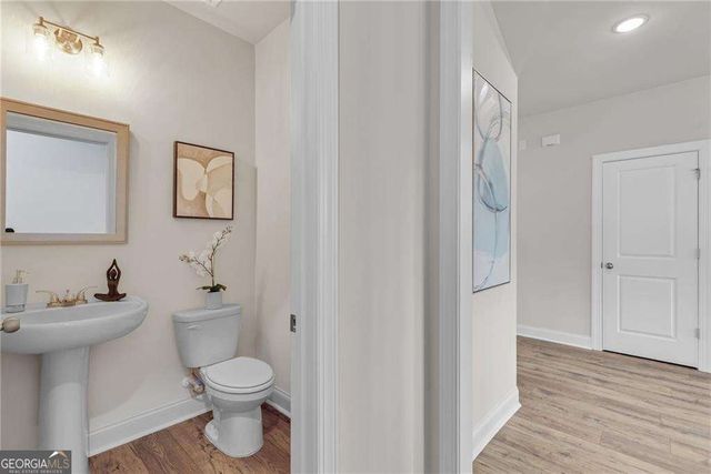 922 Homepark Circle, Buford, GA 30518