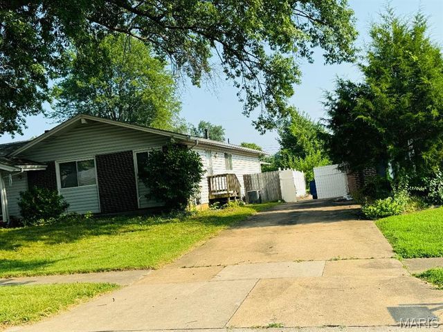 3092 Wintergreen Drive, Florissant, MO 63033