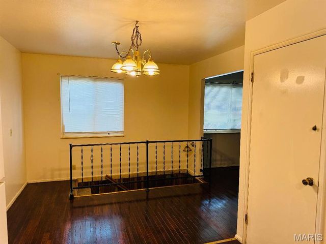 3092 Wintergreen Drive, Florissant, MO 63033