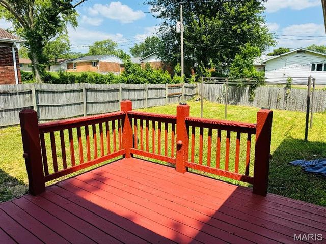 3092 Wintergreen Drive, Florissant, MO 63033