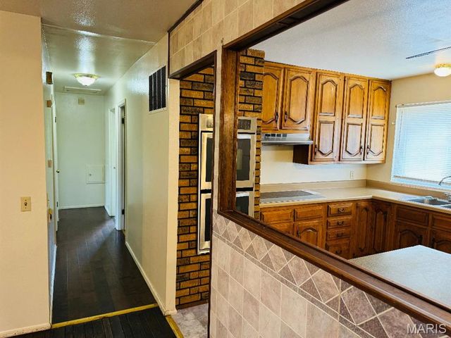 3092 Wintergreen Drive, Florissant, MO 63033