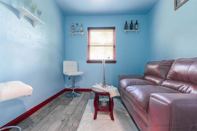 906 Corydon Drive, Houston, TX 77336