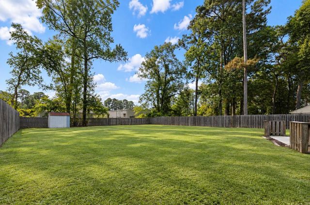 906 Corydon Drive, Houston, TX 77336