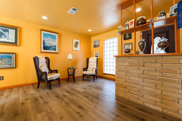 906 Corydon Drive, Houston, TX 77336