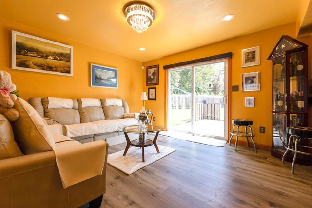 906 Corydon Drive, Houston, TX 77336