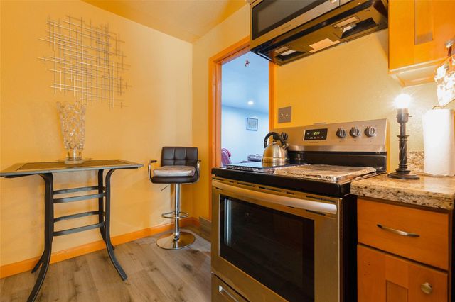 906 Corydon Drive, Houston, TX 77336