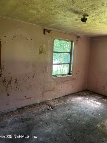 9238 2ND Avenue, Jacksonville, FL 32208