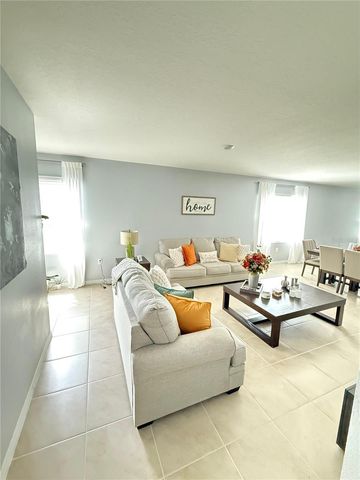 605 PARK PLACE BOULEVARD, Davenport, FL 33837