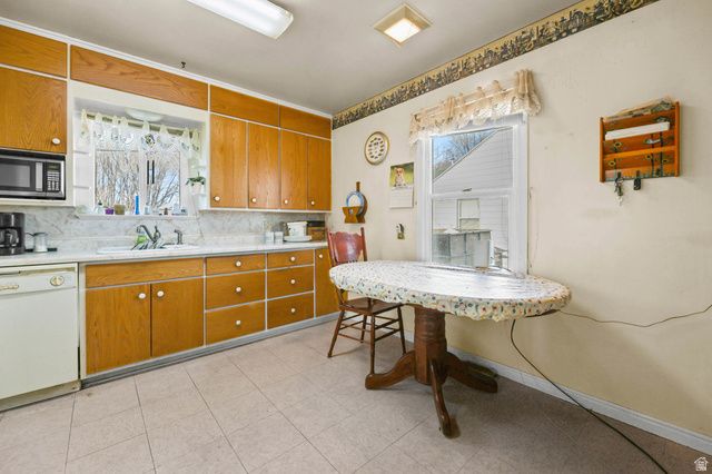 4548 S BOX ELDER ST, Murray, UT 84107