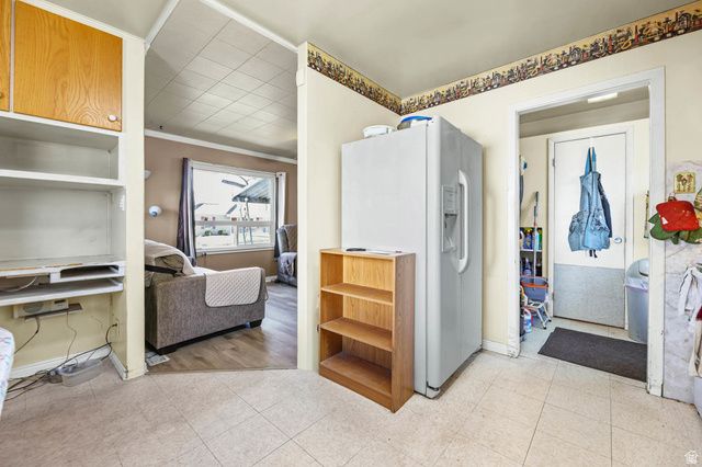 4548 S BOX ELDER ST, Murray, UT 84107