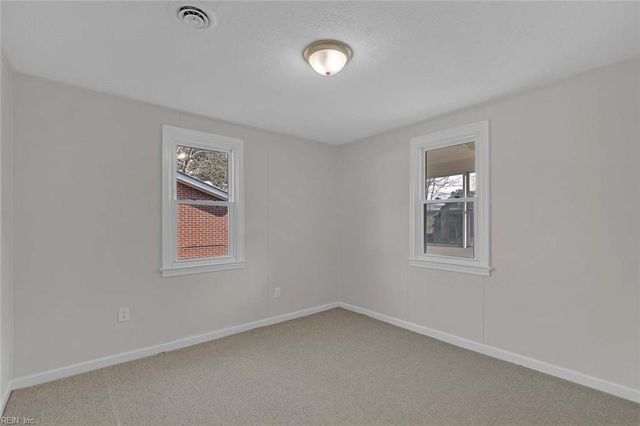 2810 Rosalee DR, Hampton, VA 23661