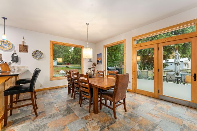 5375 Averill Drive, Grants Pass, OR 97526