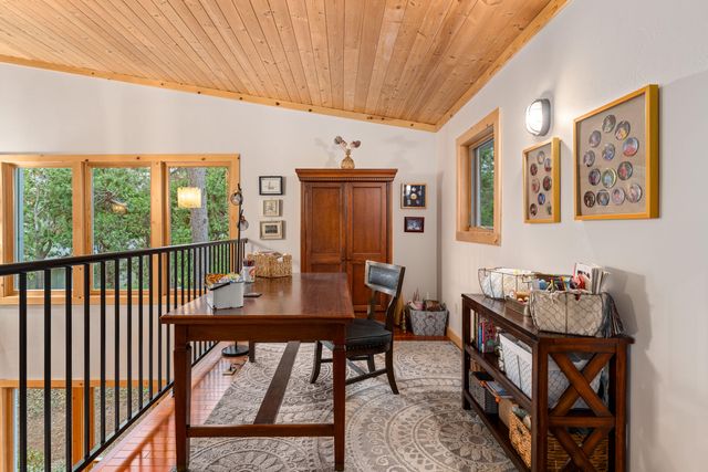 5375 Averill Drive, Grants Pass, OR 97526