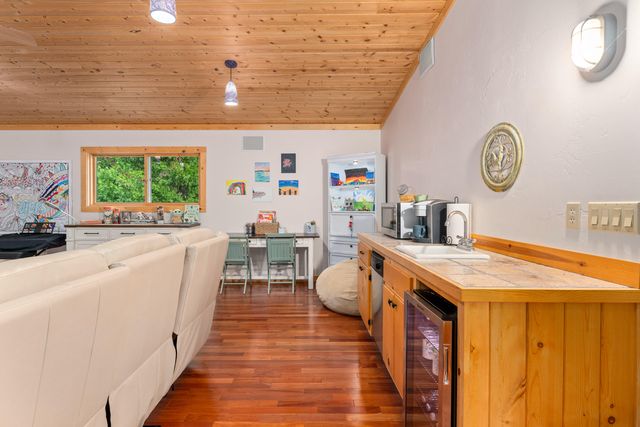 5375 Averill Drive, Grants Pass, OR 97526