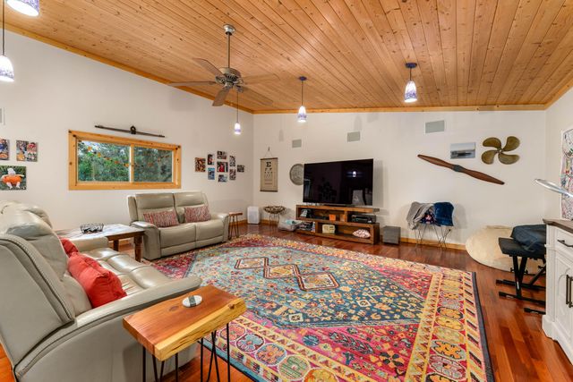 5375 Averill Drive, Grants Pass, OR 97526