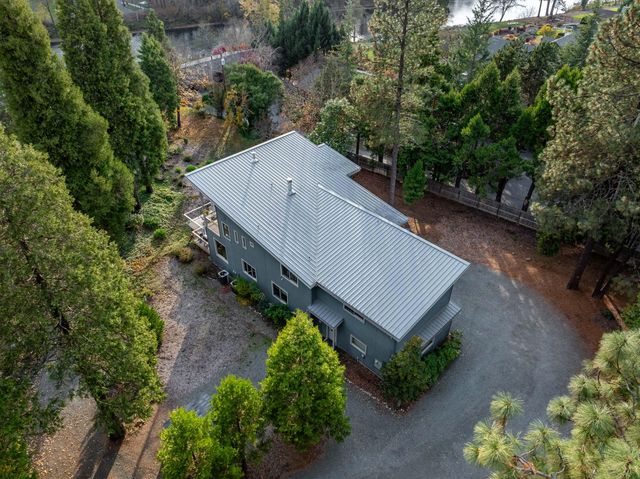 5375 Averill Drive, Grants Pass, OR 97526
