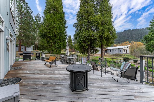 5375 Averill Drive, Grants Pass, OR 97526