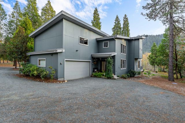 5375 Averill Drive, Grants Pass, OR 97526