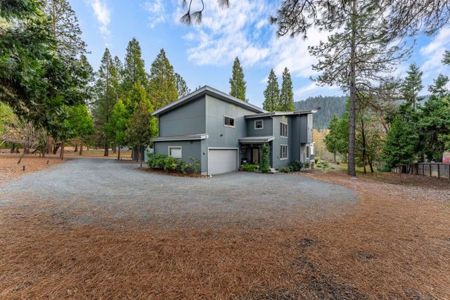 5375 Averill Drive, Grants Pass, OR 97526