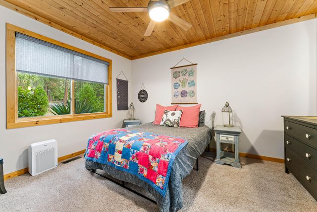 5375 Averill Drive, Grants Pass, OR 97526