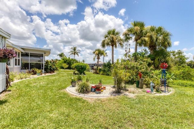 2516 DIXON TERRACE, Port Charlotte, FL 33981