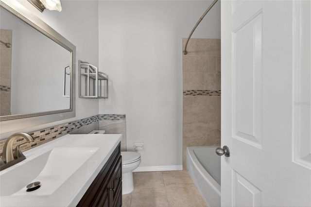 658 GREEN VALLEY ROAD B3, Palm Harbor, FL 34683