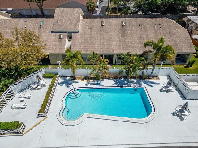 658 GREEN VALLEY ROAD B3, Palm Harbor, FL 34683