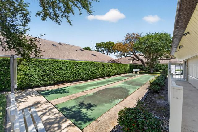 658 GREEN VALLEY ROAD B3, Palm Harbor, FL 34683