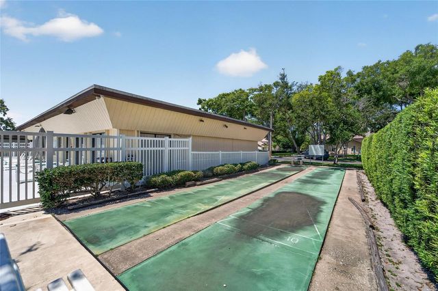 658 GREEN VALLEY ROAD B3, Palm Harbor, FL 34683